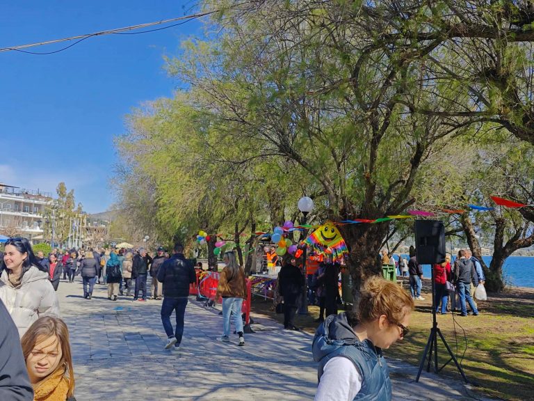 Χιλιάδες πολίτες για τα Κούλουμα σε Βόλο και Ν. Αγχιάλο – Γέμισαν ξενοδοχεία και τσιπουράδικα