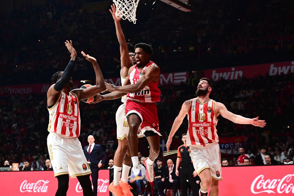 Euroleague: Λύγισε με 92-86 την αντίσταση του Ερυθρού Αστέρα και παραμένει δεύτερος ο Ολυμπιακός  ​