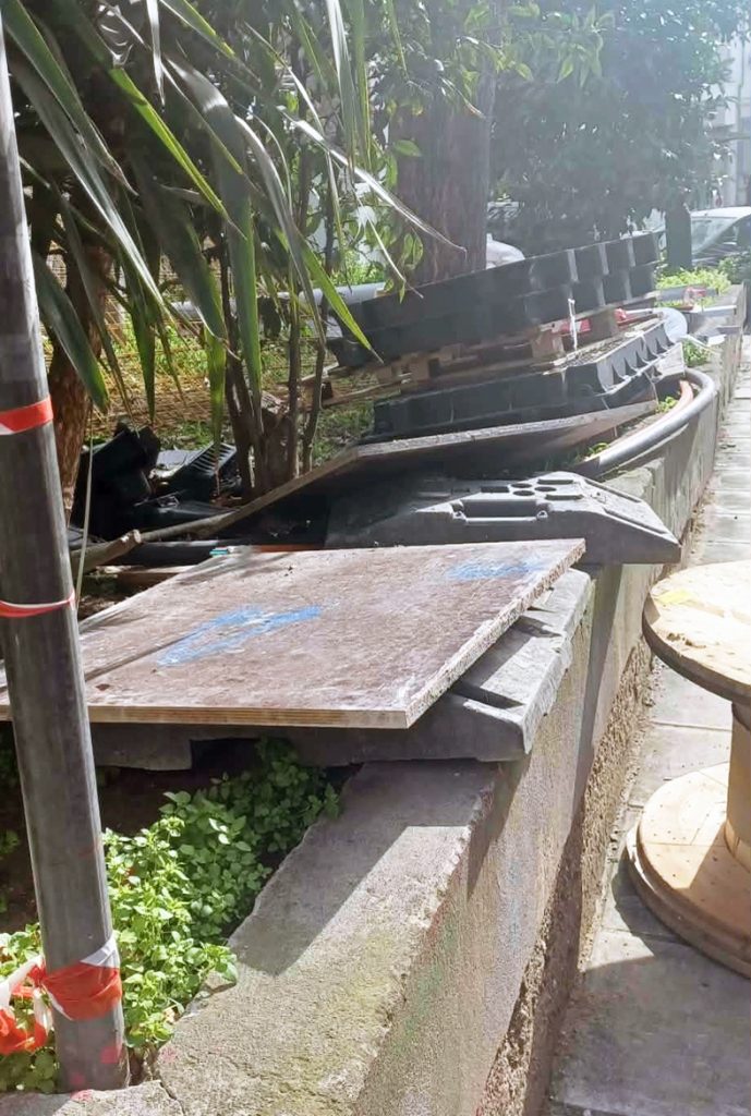 «Φρένο» από τον δήμο Νεάπολης-Συκεών στις εταιρίες εγκατάστασης δικτύου οπτικών ινών- Αναστέλλονται οι άδειες εργασιών