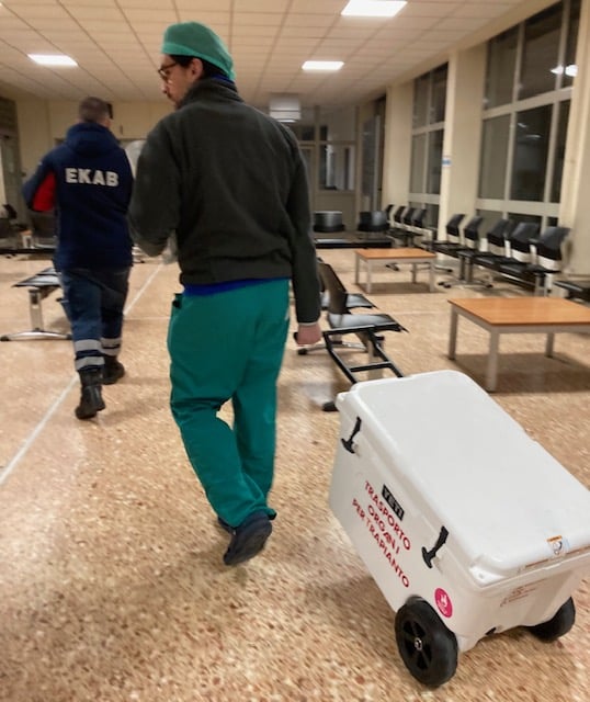 Δώρα ζωής από 68χρονη στο ΓΝΘ «Γ. Παπανικολάου»: Νεφρά, ήπαρ και κερατοειδής σε Ρώμη και ΑΧΕΠΑ