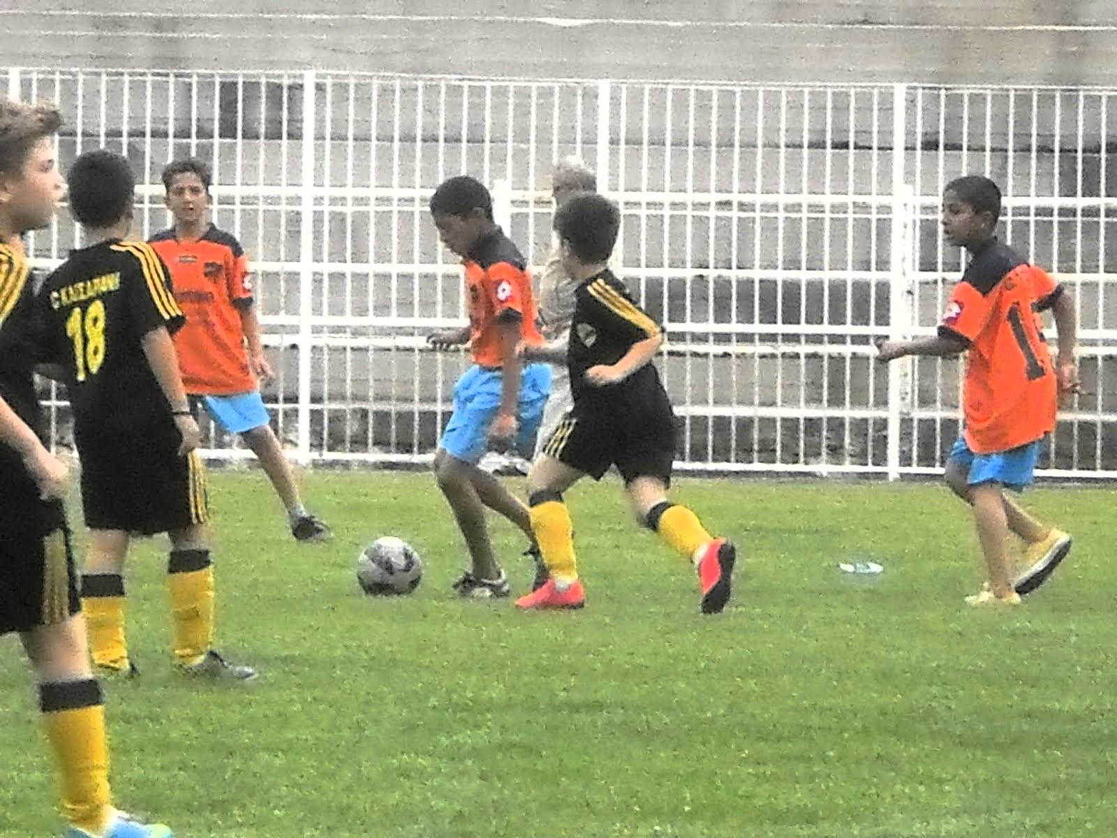 p5220045-1 Γκυζιακός Α.Ο.: Αθλητική δράση από το 1937 και τις αλάνες έως τη σημερινή τσιμεντούπολη της Αθήνας