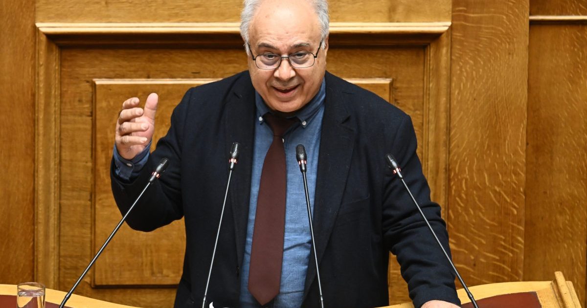 Το ΠΑΣΟΚ διέγραψε τον Παναγιώτη Παρασκευαΐδη από την Κοινοβουλευτική Ομάδα