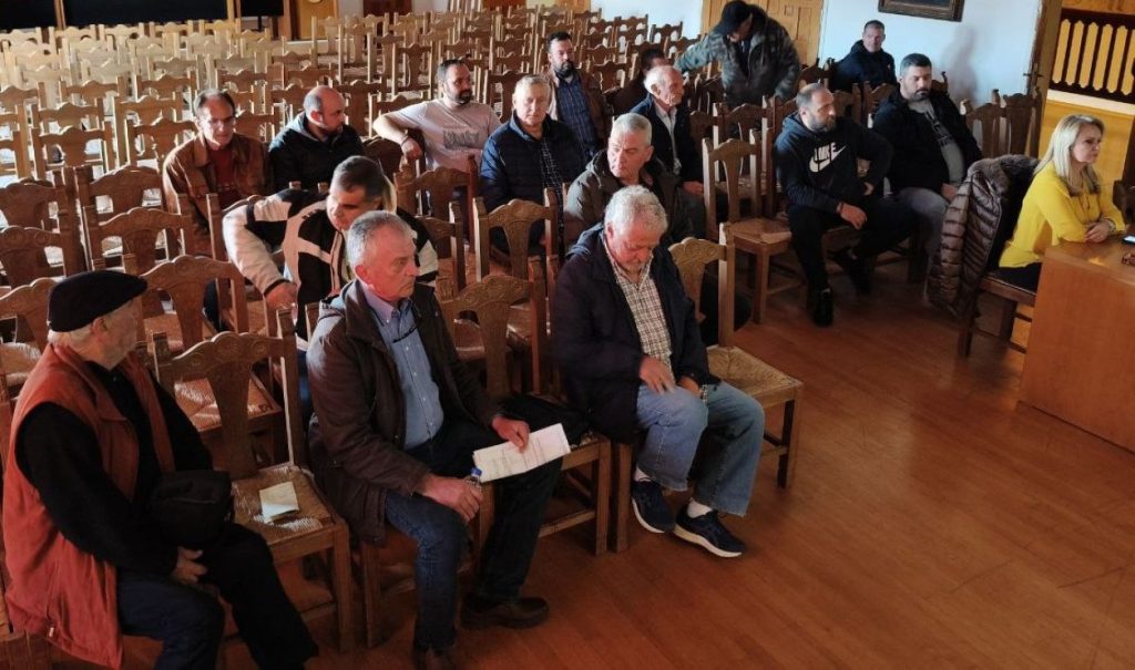 Ένταση στο Δημοτικό Συμβούλιο Βόλου για τα έργα υδρομάστευσης – Αντιπαράθεση για τη μελέτη και τη συμμετοχή των κατοίκων