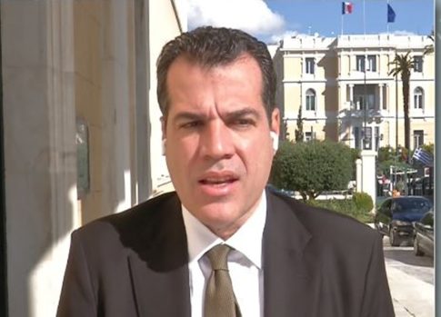 Έναρξη αιτήσεων για το πρόγραμμα επιχειρηματικότητας 18 έως 29 ετών – Έμφαση στις γυναίκες και στην ψηφιακή και πράσινη οικονομία