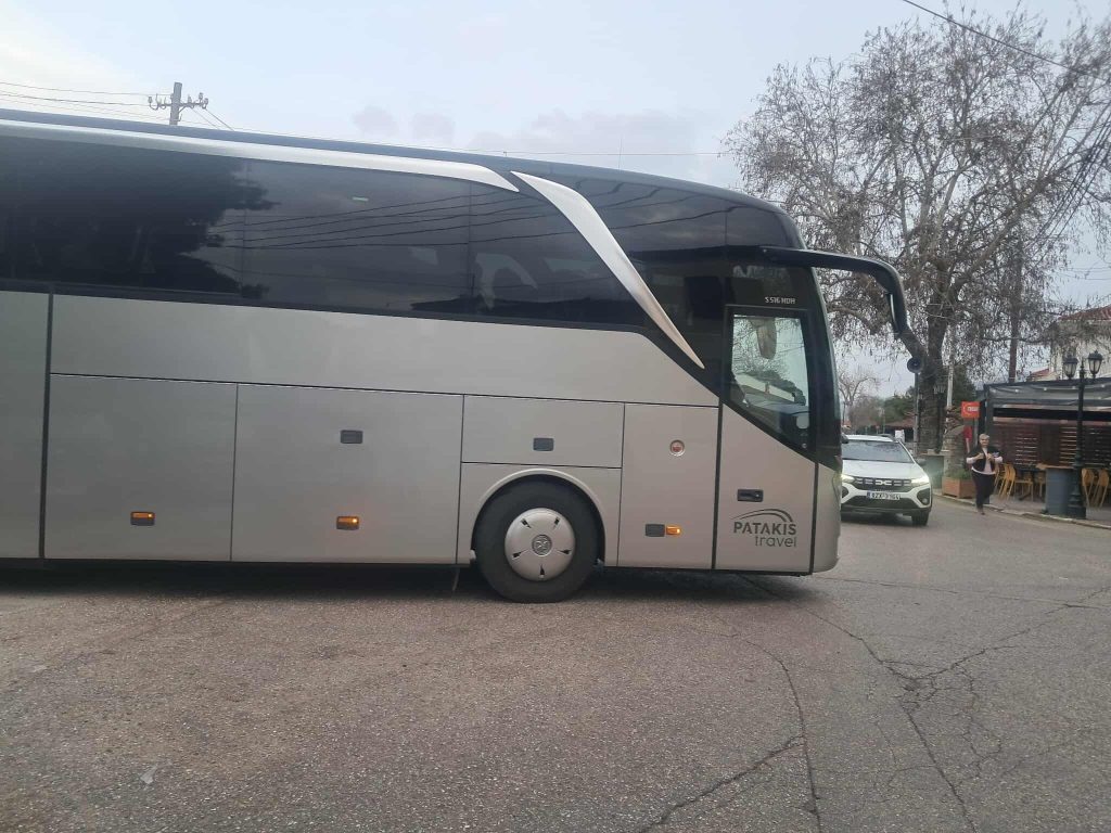 Ταλαιπωρία για 77 επιβάτες του Οδοντωτού – Ακινητοποιήθηκε για 4 ώρες στα Νιάματα