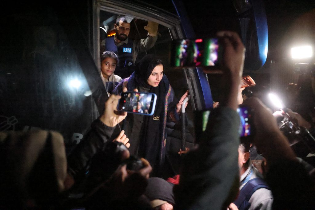 Περιορισμένο άνοιγμα της Ράφα: Τραυματίες από τη Γάζα στην Αίγυπτο και επιστροφές ασθενών