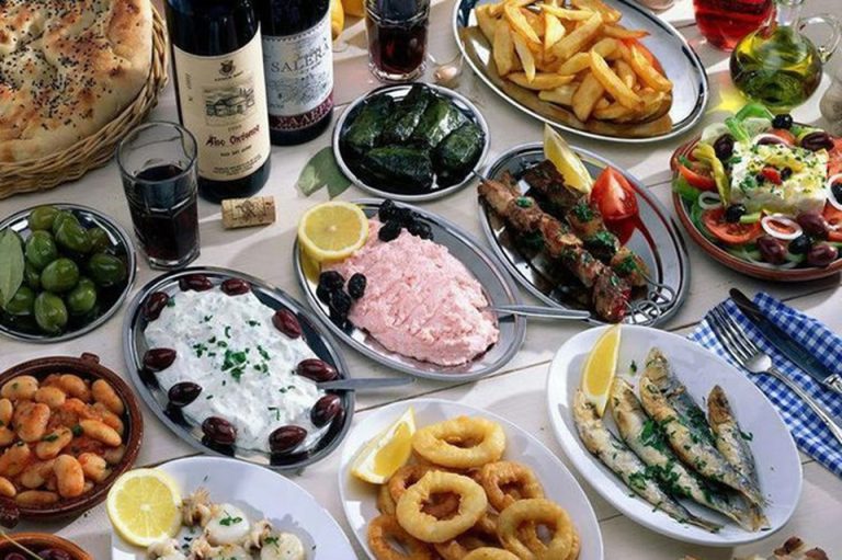 Α. Ραυτόπουλος (ΓΣΕΕ) στο ΕΡΤnews Radio 105,8 για σαρακοστιανό τραπέζι: Αυξημένες οι τιμές κατά 20% σε σχέση με πέρσι