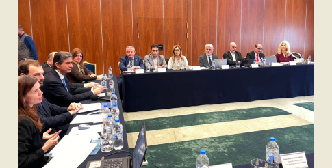 Στις εγκαταστάσεις της ΕΡΤ Κομοτηνής έκοψαν τη βασιλόπιτά οι δημοσιογράφοι της Ροδόπης