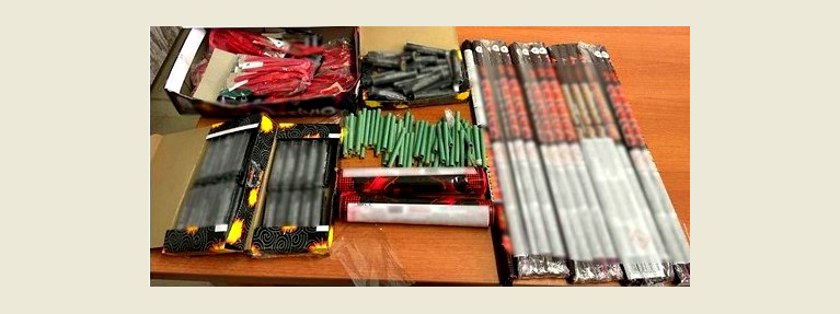 Ξάνθη: Συλλήψεις για παράνομη πώληση κροτίδων, πυροτεχνημάτων και καπνογόνων