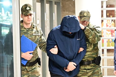 Εξαρθρώθηκε συμμορία που έκλεβε και μεταπωλούσε ΙΧ και μηχανές: 1,5 εκατ. ευρώ το παράνομο κέρδος τους, βίντεο με τη δράση τους