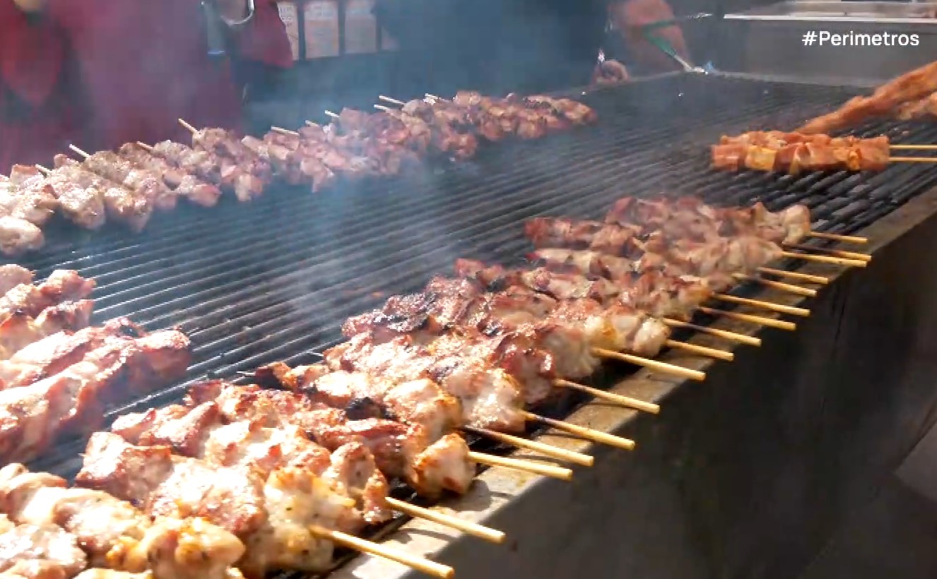 Σε ρυθμούς Τσικνοπέμπτης κινείται όλη η Ελλάδα