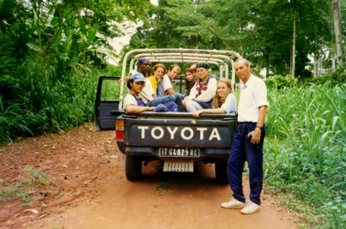 Frère Nicolas Printézis: Βοηθώντας τα παιδιά να μεγαλώσουν σώζεις και τη δική σου ζωή