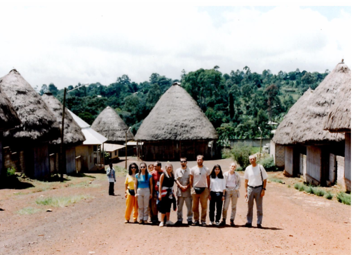 Frère Nicolas Printézis: Βοηθώντας τα παιδιά να μεγαλώσουν σώζεις και τη δική σου ζωή