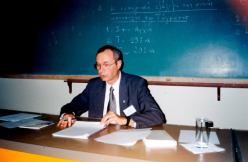 Απολογείται η μητέρα για παιδική πορνογραφία της 7χρονης κόρης της στον Βόλο – Αρνείται τις κατηγορίες