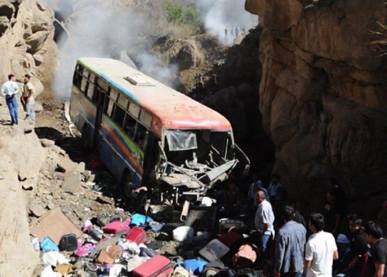 Βολιβία: Λεωφορείο έπεσε σε γκρεμό – Τουλάχιστον 14 νεκροί