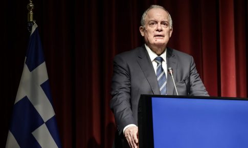 Σύρος-Τήνος-Μύκονος <br>Το κρασί της γραμμής