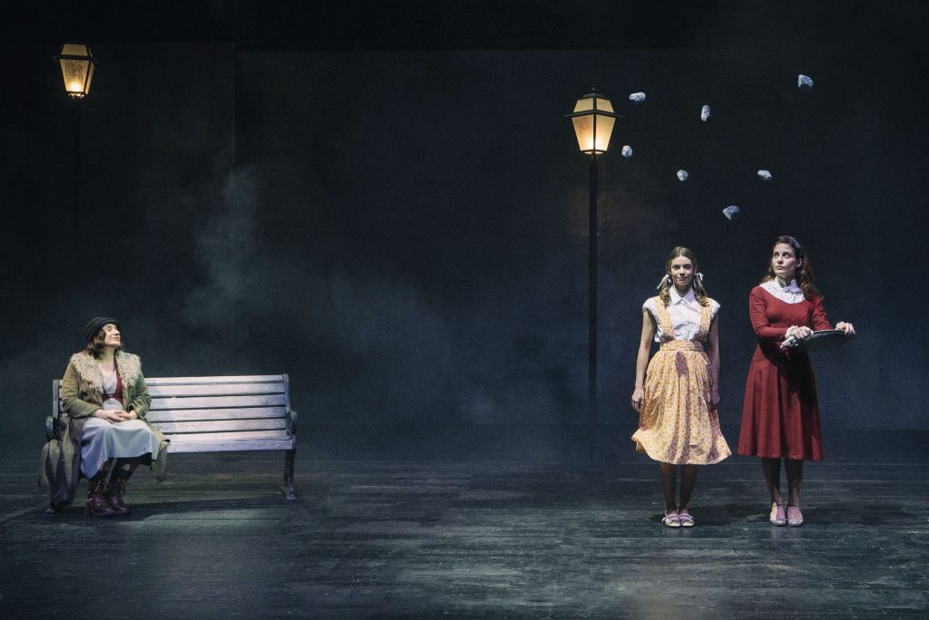 «Νέκυια 20 kg» του Σάκη Σερέφα στο Μικρό Θέατρο Μονής Λαζαριστών