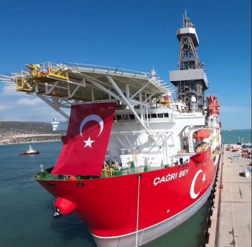 Σίδνεϊ: Ενώπιον της Δικαιοσύνης ο δράστης της  επίθεσης στην παραλία Μπόνταϊ – Κατηγορείται για τρομοκρατία και 15 ανθρωποκτονίες