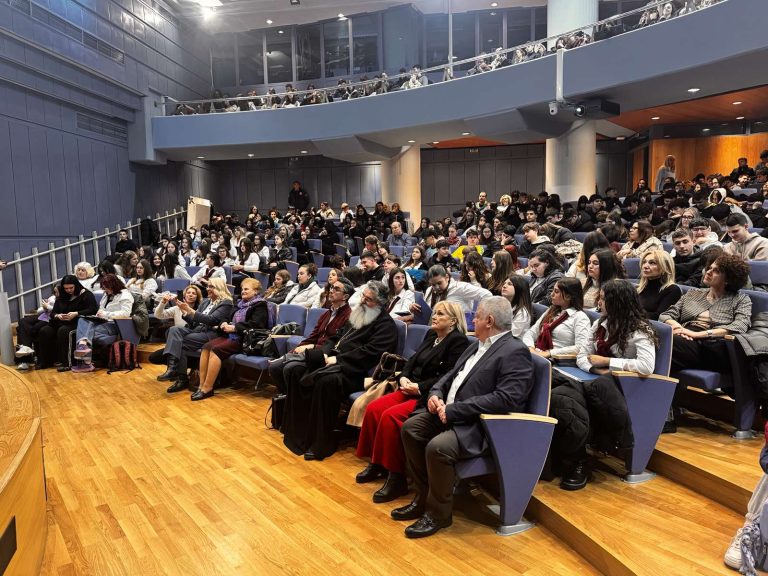 Τι πιστεύουν οι έφηβοι για την ελληνική γλώσσα – Τα ευρήματα έρευνας του 4ου ΓΕΛ Βόλου