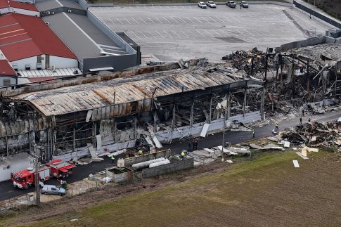 Καστοριά: Χτισμένο πάνω σε βυζαντινή εκκλησία το Επιμελητήριο-Ανάδειξη όχι κατεδάφιση ξεκαθαρίζει ο Μητροπολίτης