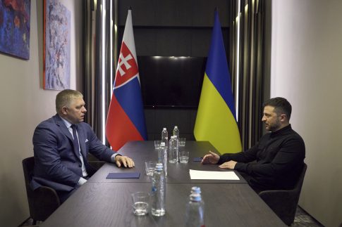 Ιταλία: Eκτροχιάστηκε τραμ κι έπεσε σε κτήριο στο Μιλάνο – Δύο νεκροί και 39 τραυματίες