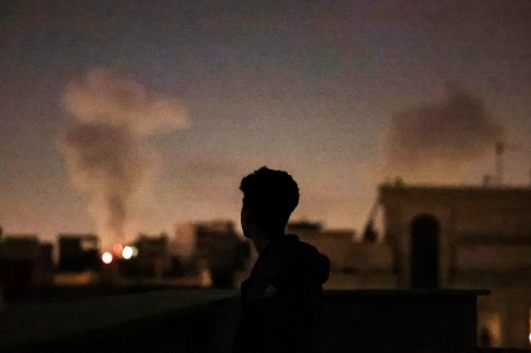 Πενήντα οικονομικά ευάλωτες γυναίκες χειρουργήθηκαν δωρεάν για καρκίνο μαστού και γυναικολογικές κακοήθειες χάρη στο <strong>«Build a Bridge»</strong>