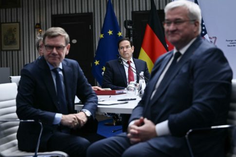 Θεσσαλονίκη: Δίωξη κατά εργαζομένων σε κατάστημα παροχής υπηρεσιών μασάζ έπειτα από καταγγελία 19χρονου