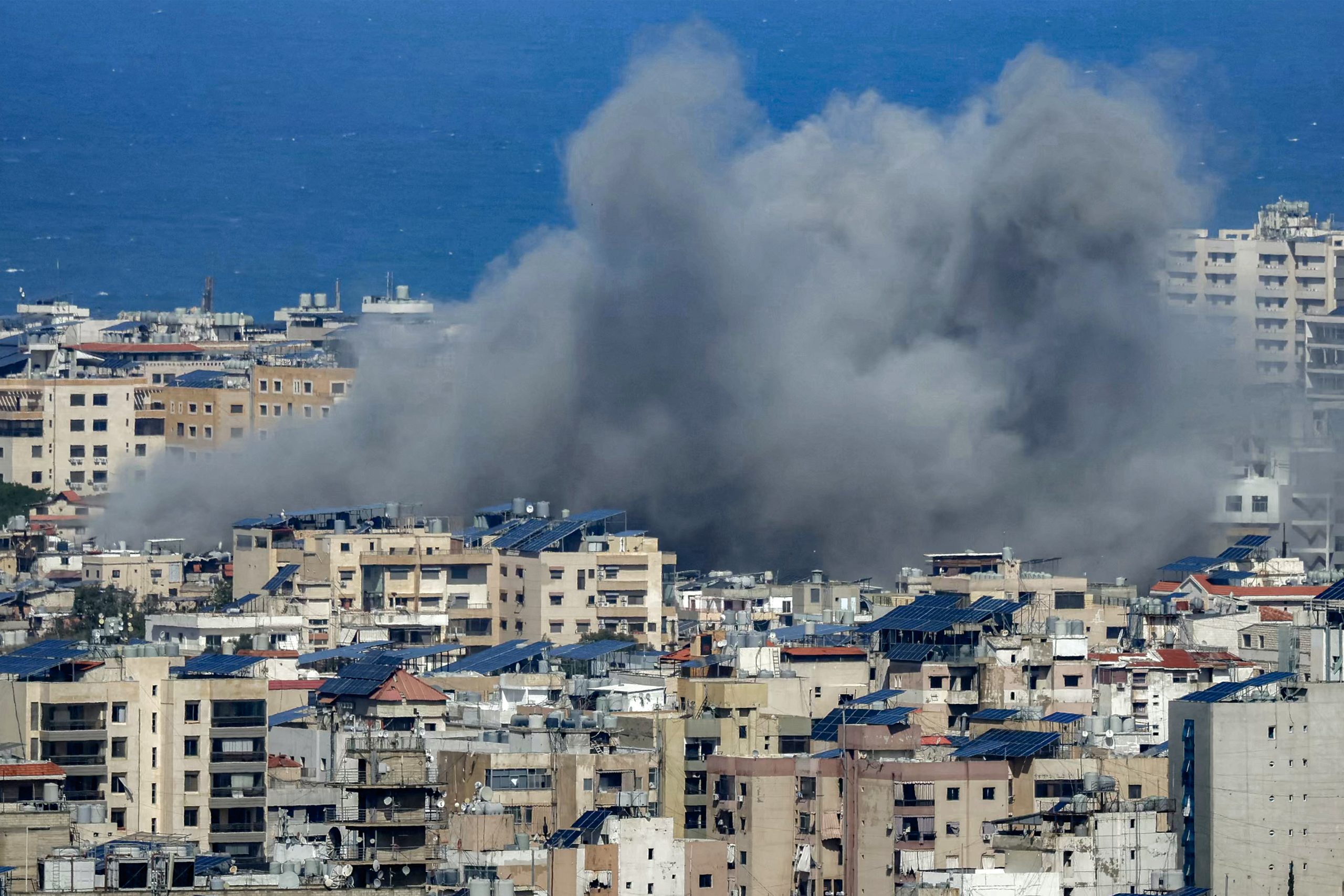 Ιράν: Αμερικανοϊσραηλινά πλήγματα προκάλεσαν ζημιές σε σιιτικό χώρο λατρείας