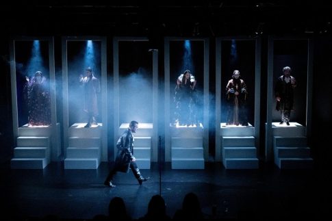 Ανοιχτή η «εργαλειοθήκη» των μέτρων για τη στήριξη νοικοκυριών και επιχειρήσεων – Οι ευάλωτοι τομείς της οικονομίας