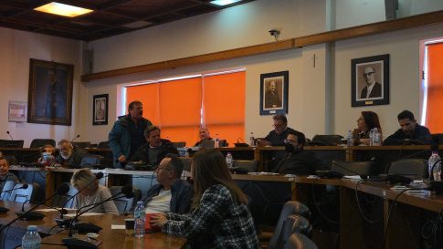 Live: Στις φλόγες η Μέση Ανατολή – <strong>πιθέσεις του Ιράν σε πετρελαϊκές εγκαταστάσεις, το Ισραήλ χτυπά τη Βηρυτό</strong>