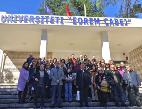 Ξάνθη: Συνελήφθησαν δύο άνδρες για κατοχή μαχαιριών και ράβδου