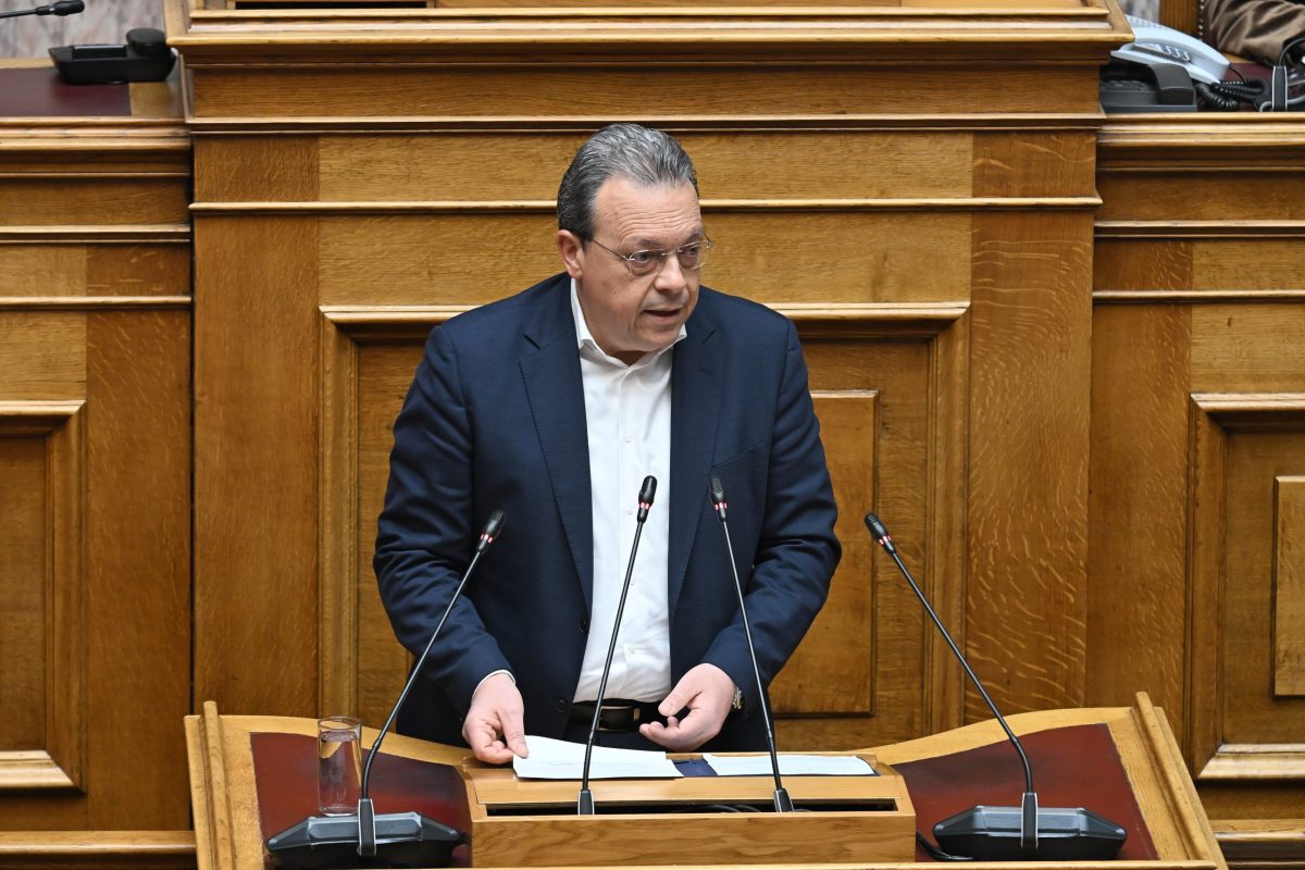 Σωκράτης Φάμελλος: Η Ελλάδα να ακολουθήσει το ισπανικό παράδειγμα μη εμπλοκής στη στρατιωτική επέμβαση στο Ιράν  ​