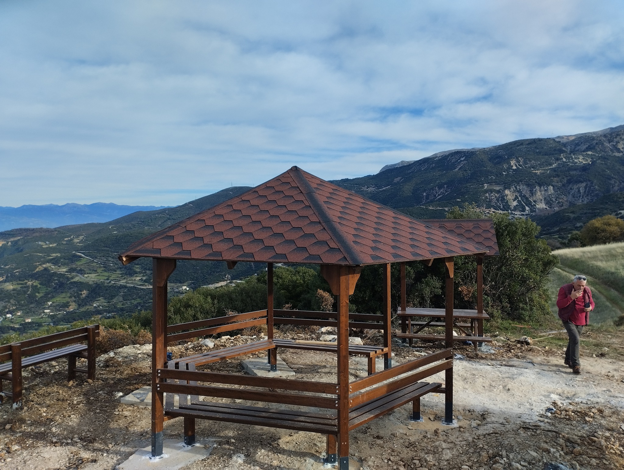 606626314-1267002938798720-6604525168525647431-n Παναχαϊκό όρος: Από δυσπρόσιτο στο παρελθόν, στο σήμερα της εύκολης πρόσβασης και ανάδειξης της ομορφιάς του