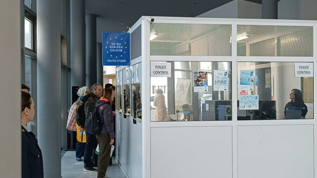 Οι πρώτοι Τούρκοι τουρίστες έφτασαν στο νησί της Σάμου