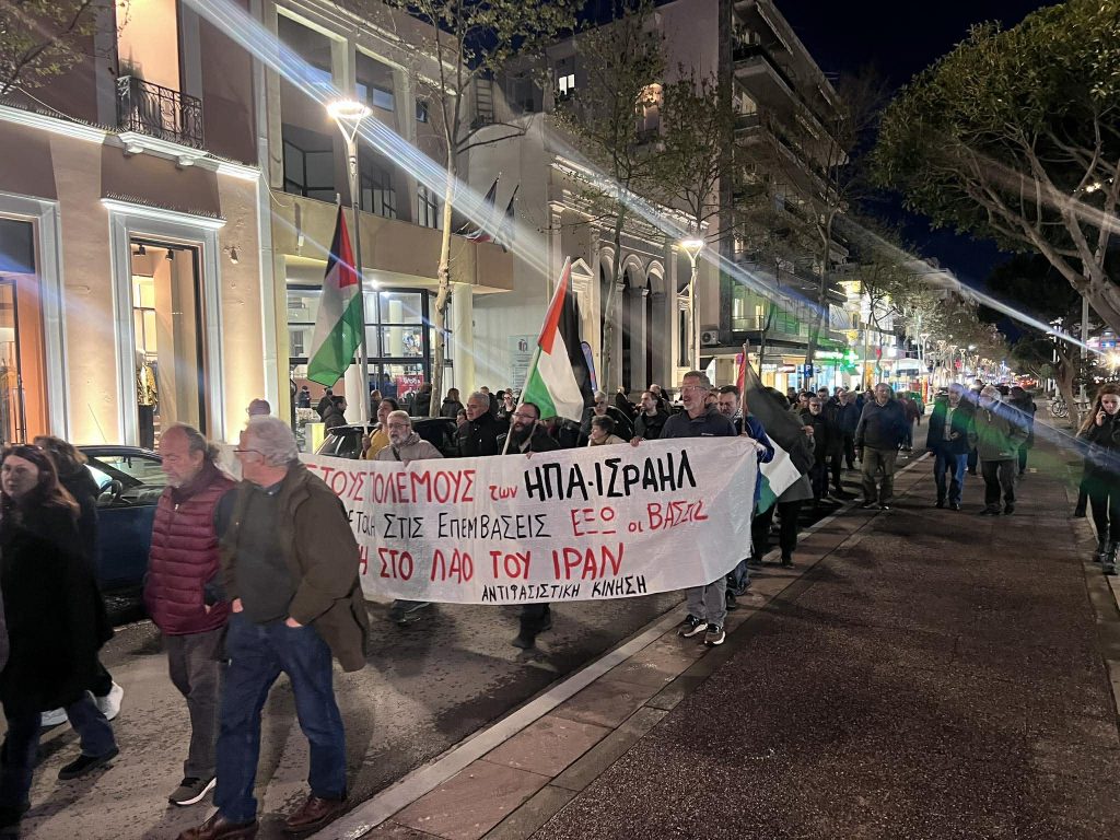 Αντιπολεμικό συλλαλητήριο στην Καλαμάτα – Πορεία στο κέντρο της πόλης και μηνύματα για ειρήνη