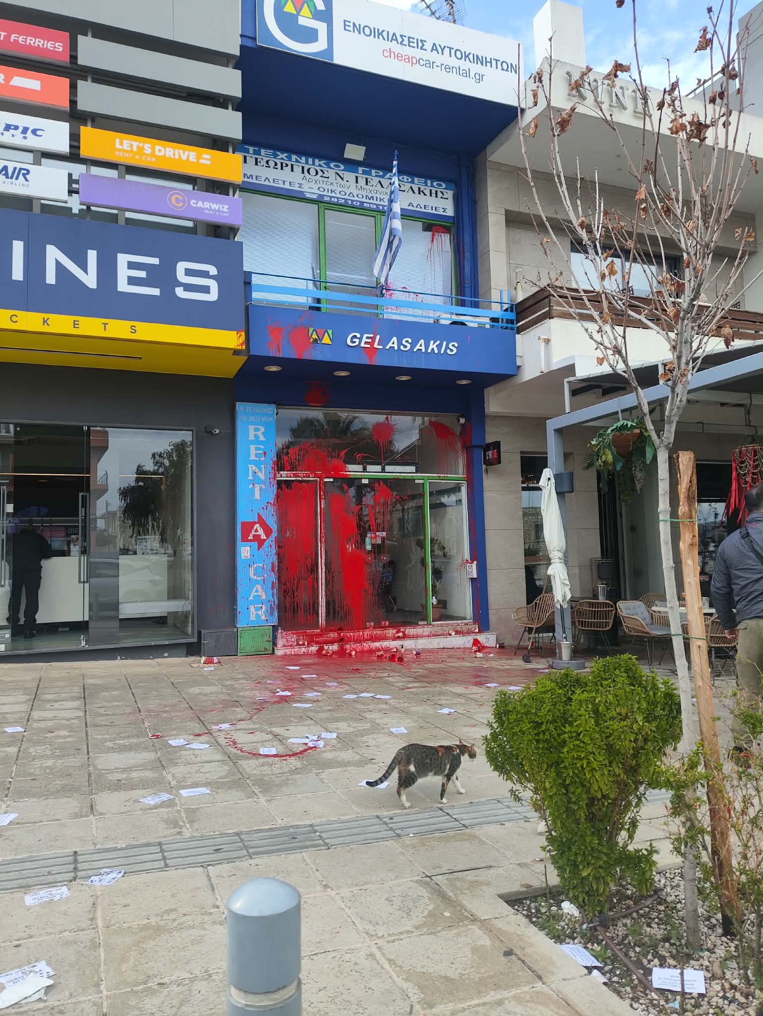 Χανιά: «Να κλείσει η βάση της Σούδας» και «απεμπλοκή από τον πόλεμο» στο αντιπολεμικό συλλαλητήριο στη Σούδα