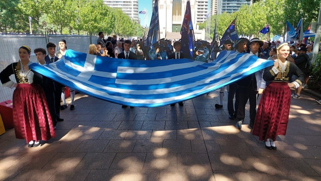 Το Σίδνεϋ «ντύθηκε» στα γαλανόλευκα για την Επέτειο της Ελληνικής Επαναστάσεως του 1821