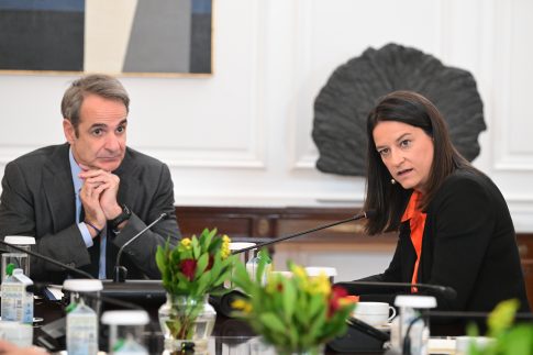 Στόχος πυραύλων και drone του Ιράν η Ιορδανία –  Τι μεταδίδει ο απεσταλμένος του ΕΡΤnews Κώστας Νούσης