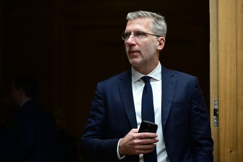 <strong>ΗΠΑ: Τουλάχιστον 200 οι νεκροί από τον τυφώνα Ελίν</strong>