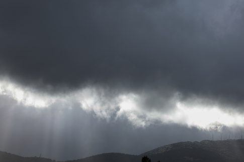 Ευθ. Λέκκας στο ΕΡΤnews: Αντέχουν οι Μονές του Αγίου Όρους τη σεισμική δραστηριότητα – Ετοιμότητα στην Αθήνα για την επερχόμενη κακοκαιρία