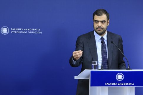 “Send Barron”: H διαδικτυακή καμπάνια για την στράτευση του Μπάρον Τραμπ στον πόλεμο με το Ιράν