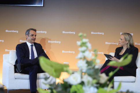 Στόχος και ο Αλί Λαριτζανί λέει το Ισραήλ, σε λίγο θα απευθύνει μήνυμα λένε οι Ιρανοί – Τι μεταδίδει ο απεσταλμένος του ΕΡΤnews