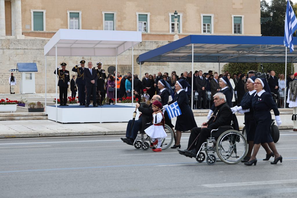 Στιγμιότυπα από τη μεγαλειώδη στρατιωτική παρέλαση της 25ης Μαρτίου στην Αθήνα