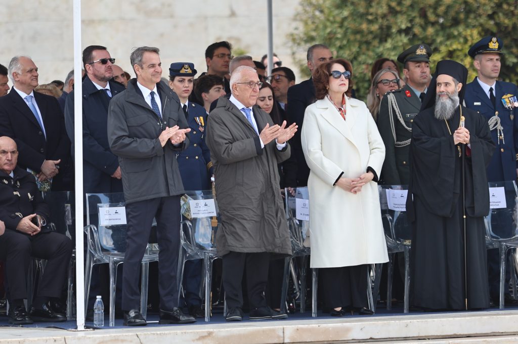 Live η στρατιωτική παρέλαση για την Εθνική Επέτειο της 25ης Μαρτίου στην Αθήνα