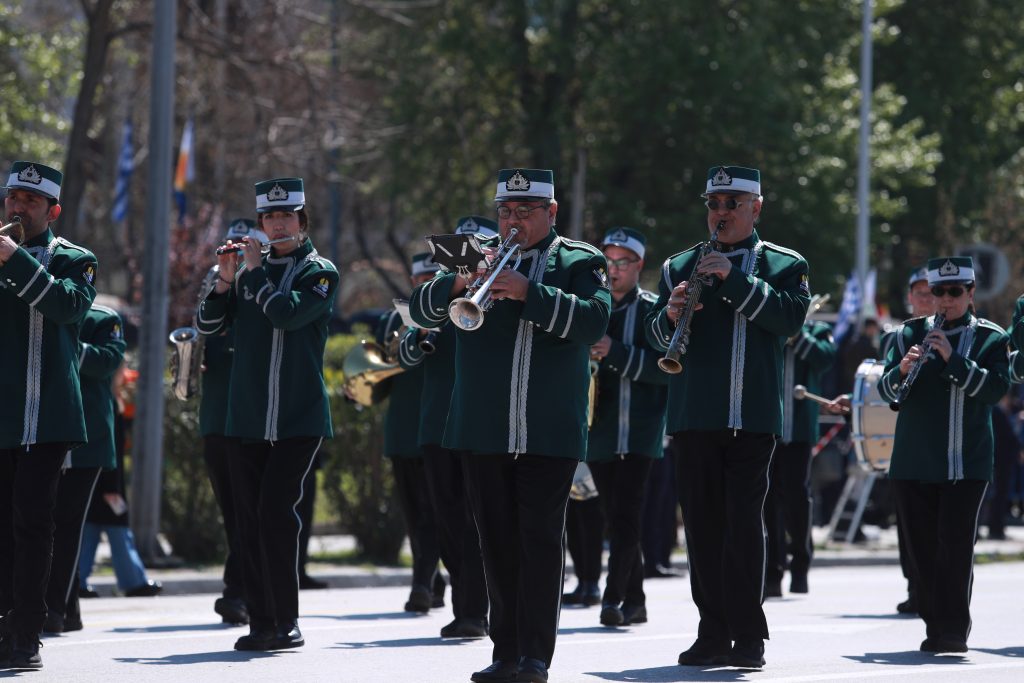Με λαμπρότητα ο εορτασμός της 25ης Μαρτίου στη Θεσσαλονίκη – Ολοκληρώθηκε η μαθητική παρέλαση