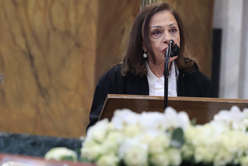 Κηδεία Μαρινέλλας: Οι συγκλονιστικοί επικήδειοι Αλεξίου και Νταλάρα – «Αυτή η φωνή από ποια κρυστάλλινη πηγή γεννήθηκε;»