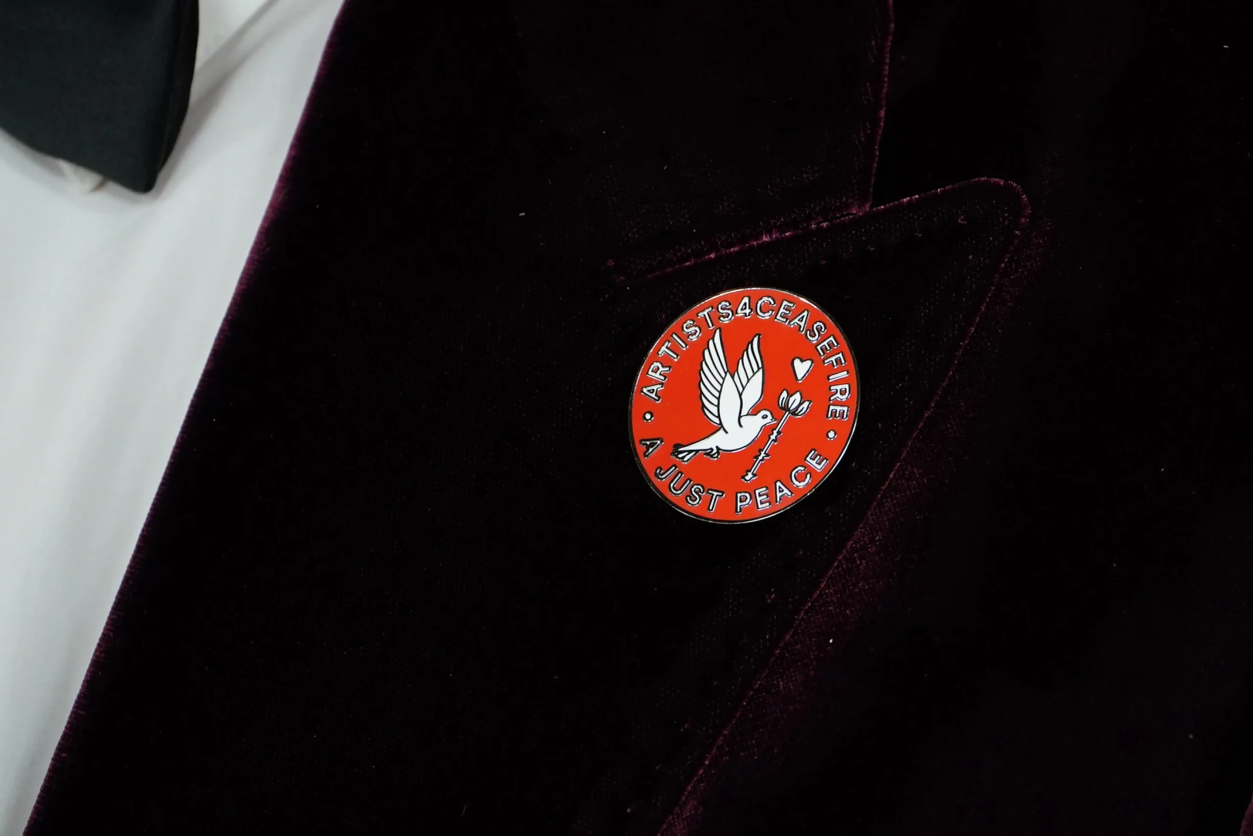 90-24 Όσκαρ 2026: Τα πολιτικά μηνύματα για Γάζα και μετανάστευση από καλλιτέχνες στο κόκκινο χαλί