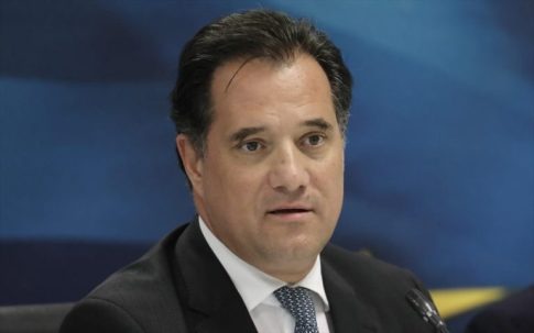 Η συζήτηση Μητσοτάκη-Μέτσολα στο συνέδριο του Economist