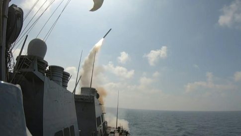 “Δύο Φιλιά”: Το τραγούδι που μεταφράστηκε στη νοηματική για εκπαιδευτικούς λόγους