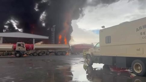 <strong>Πυρκαγιά σε πολυώροφο κτίριο της Οδησσού, μετά τις αναφορές για καταρρίψεις drones</strong>